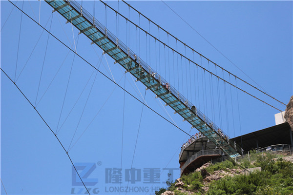 “荷風(fēng)送香氣，竹露滴清響”洛陽(yáng)隆中重工2019年度員工旅游活動(dòng)--登封大熊山仙人谷一日游