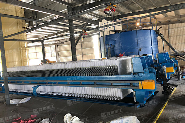 季節(jié)對(duì)帶式壓濾機(jī)的使用有沒有影響？應(yīng)該怎么規(guī)避？