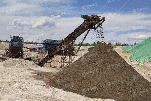 洗沙污泥壓濾機礦山環(huán)保機械設備好幫手，環(huán)保作業(yè)不害怕