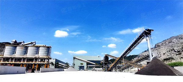 水洗砂生產(chǎn)線方案配置，要求兩月加工六萬噸石料，石子沙子都要